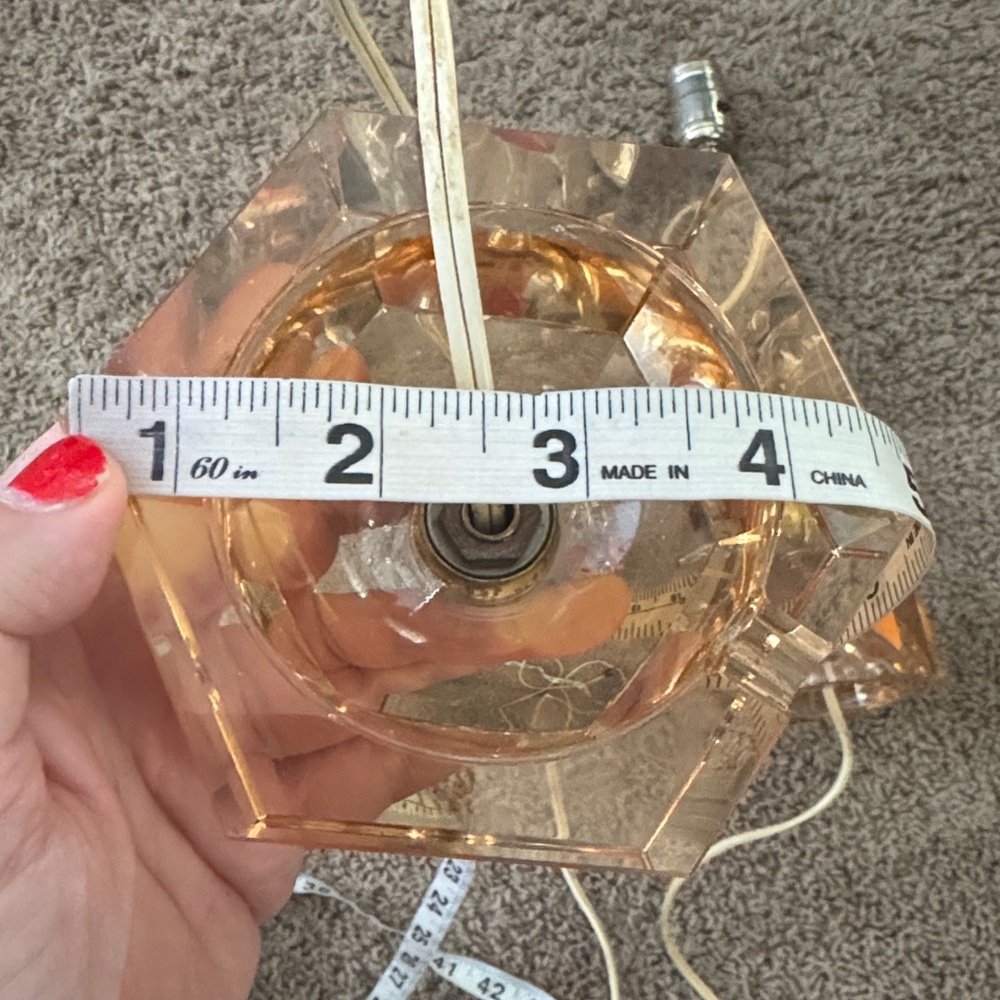 Set of 2 Vintage Glass Boudoir Lamps – 15” Tall - Picture 16 of 17